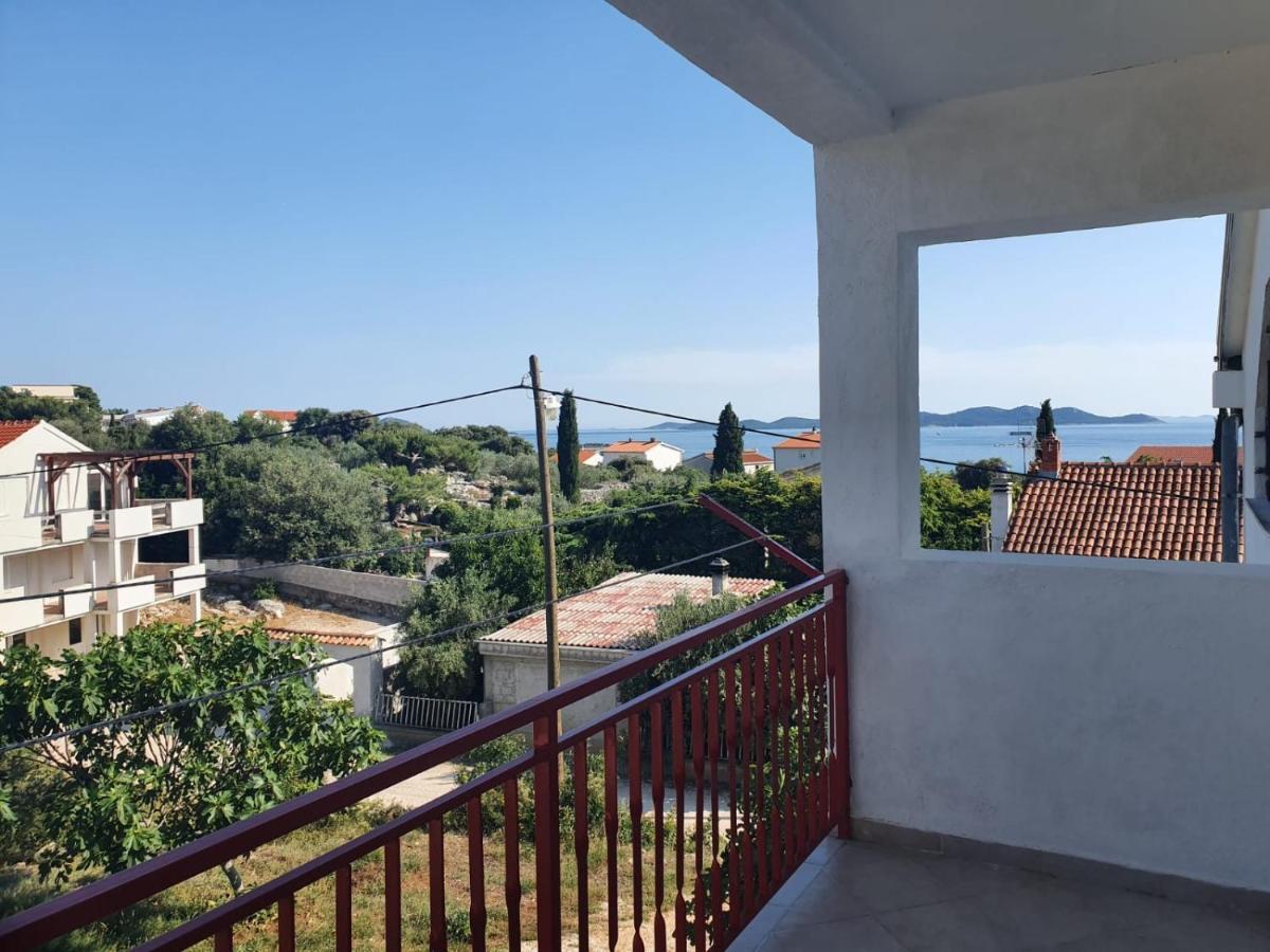Francis Appartements Pakoštane Exterior foto